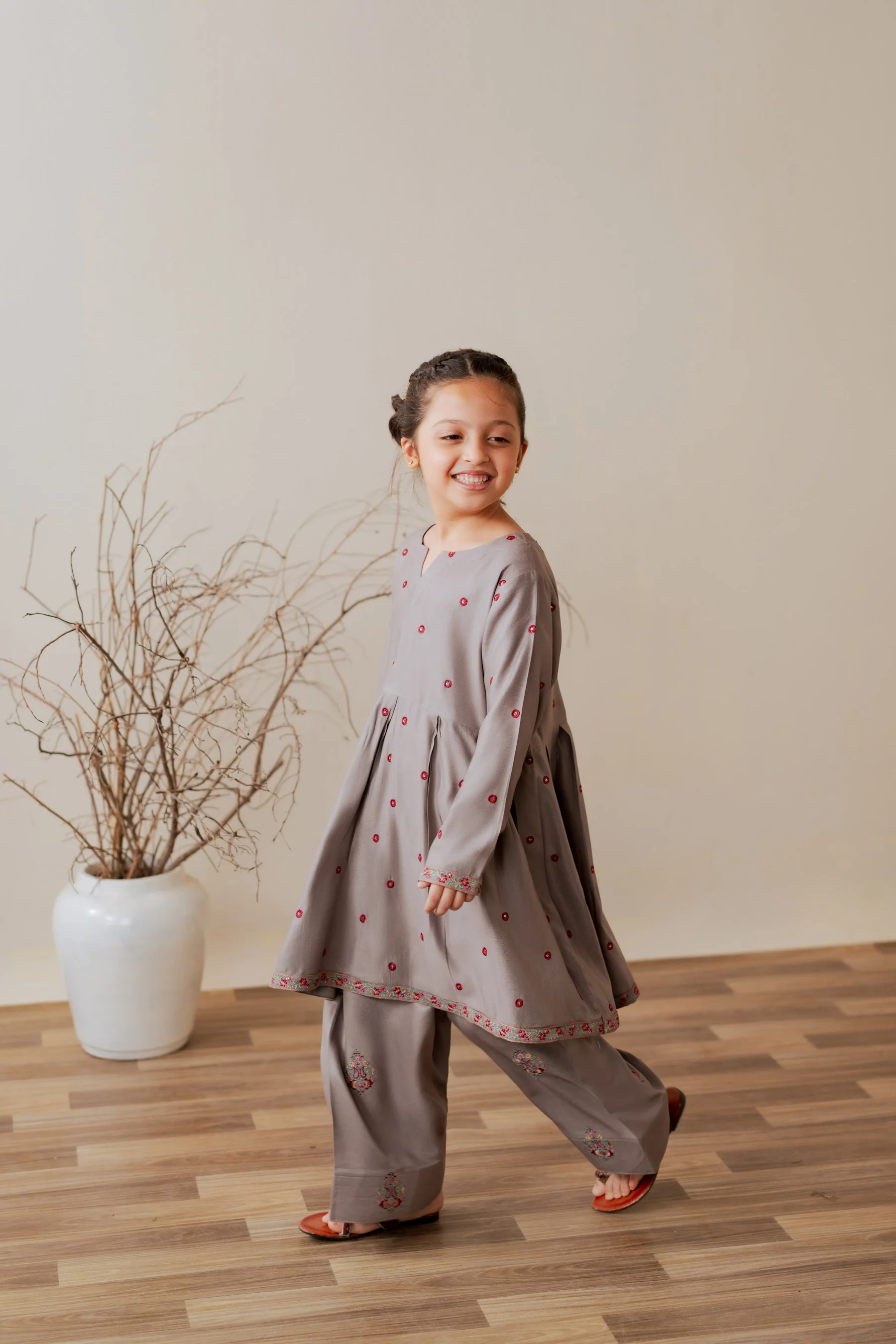 KKG-211 - Image 7